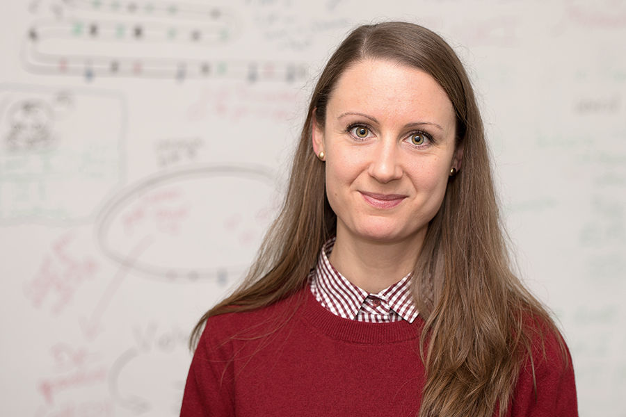 Junior Professor Dr. Merle Tränkner completed the Master program Sustainable International Agriculture, before she carried out her PhD project at IAPN. (Photo: D. Jákli) Junior Professor Dr. Merle Tränkner completed the Master program Sustainable International Agriculture, before she carried out her PhD project at IAPN. (Photo: D. Jákli)
